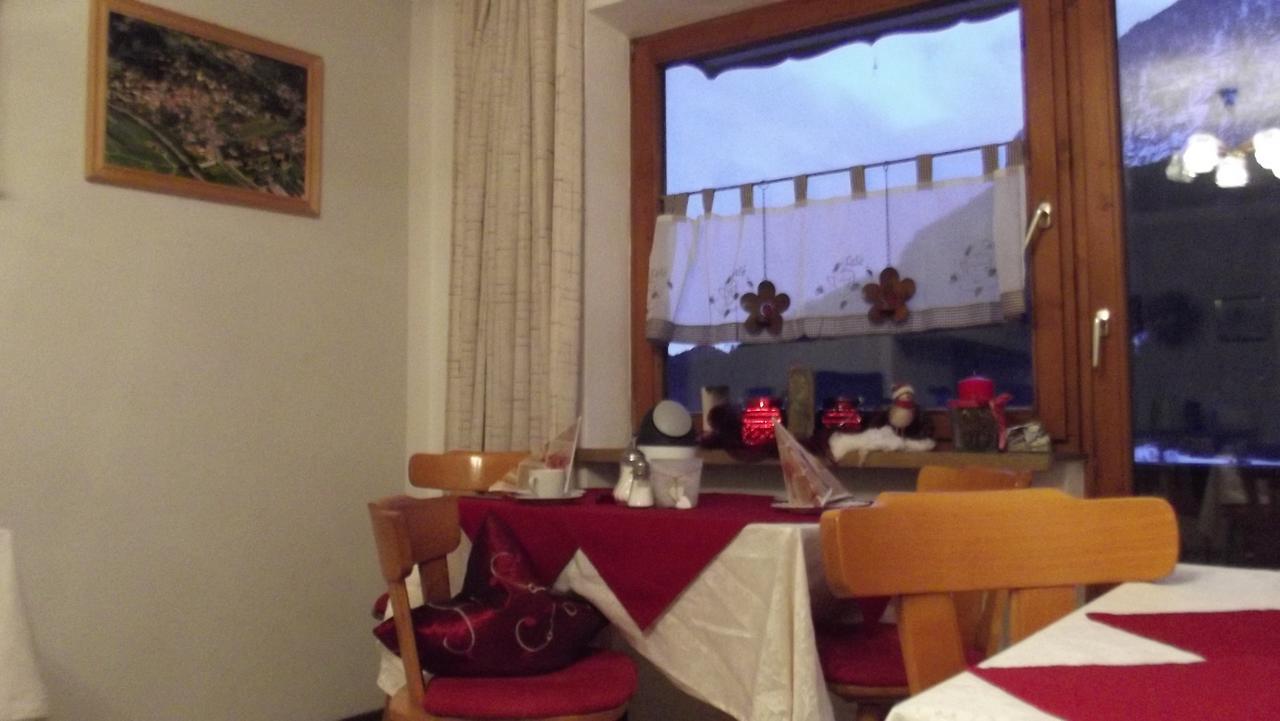 Haus Gerold Ξενοδοχείο Oetz Εξωτερικό φωτογραφία
